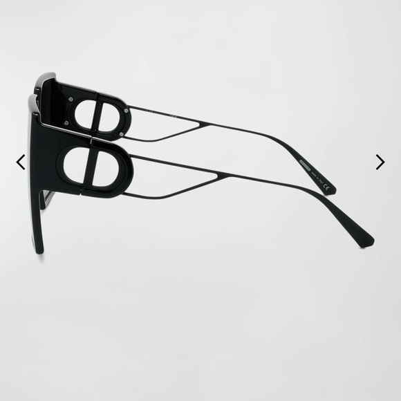 30Montaigne SU Sunglasses - Picture 4 of 8